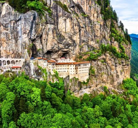 Мистичната Черноморска Турция – от Самсун до Трабзон и манастира Сюмела