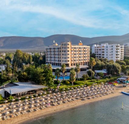 The Holiday Resort Hotel