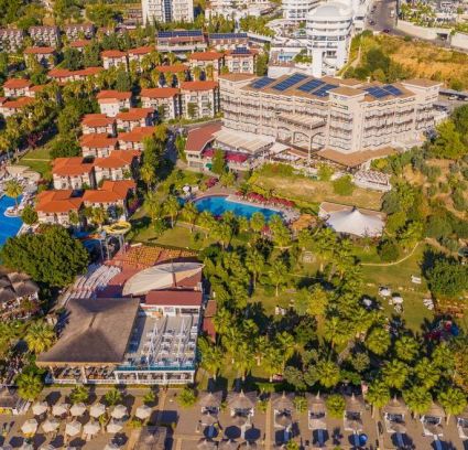Justiniano Deluxe Resort