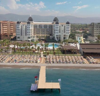 Kirman Sidera Luxury & Spa