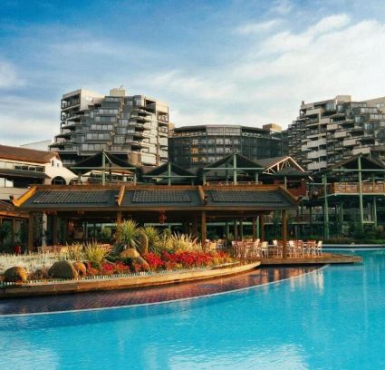 Limak Lara Deluxe Hotel & Resort