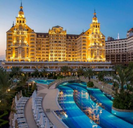 Royal Holiday Palace