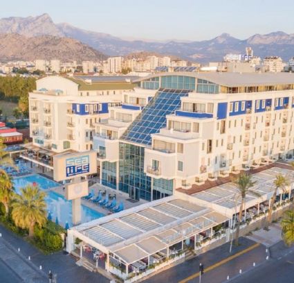 Sealife Family Resort Hotel