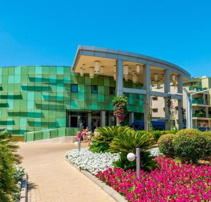 VONRESORT Golden Coast