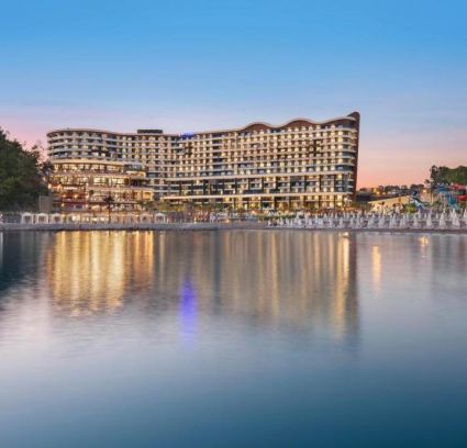 Mylome Luxury Hotel & Resort
