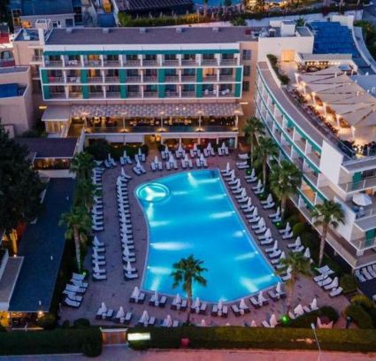 TUI BLUE Barut Andiz