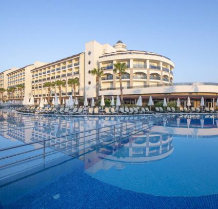 LRS Port River Hotel & Spa