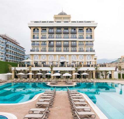 SERENITY QUEEN HOTEL
