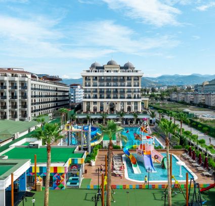 Serenity Queen Hotel