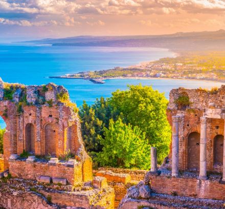 Почивка в ИТАЛИЯ - СИЦИЛИЯ, хотел Nike 4* - със самолет и обслужване на български език!