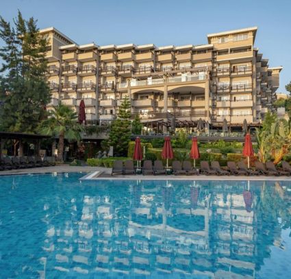 JUSTINIANO DELUXE RESORT