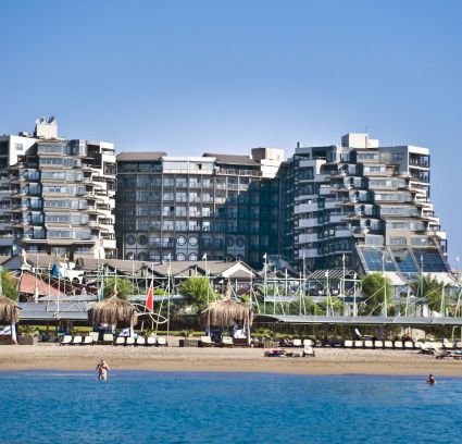 LIMAK LARA DE LUXE HOTEL & RESORT