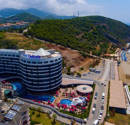 NOXINN DELUXE HOTEL