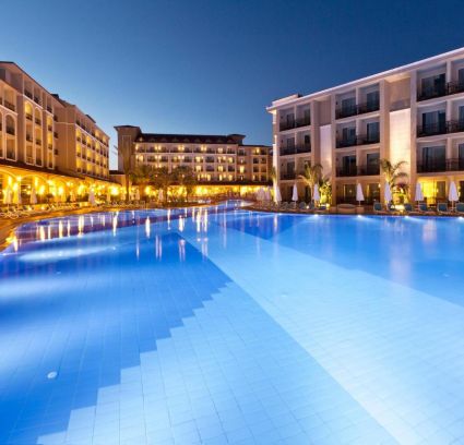 PALOMA OCEANA RESORT