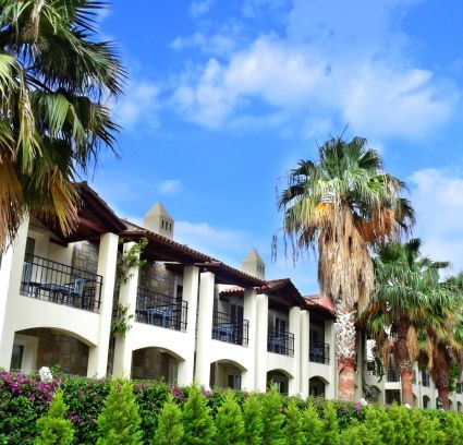 TIANA BEACH RESORT
