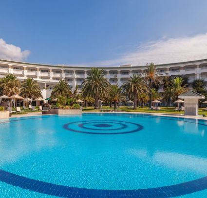 OCEANA HOTEL & SPA