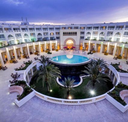 MEDINA SOLARIA & THALASSO