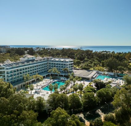 BERRY BLUE HOTEL