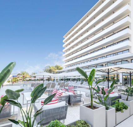 FERGUS STYLE TOBAGO (ADULTS-ONLY 16+)