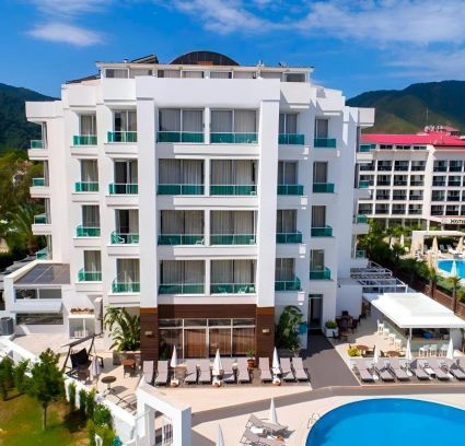 SUPREME BEACH HOTEL 4* Adults Only 14+