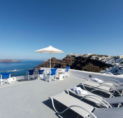 VALLAS APARTMENT & VILLAS