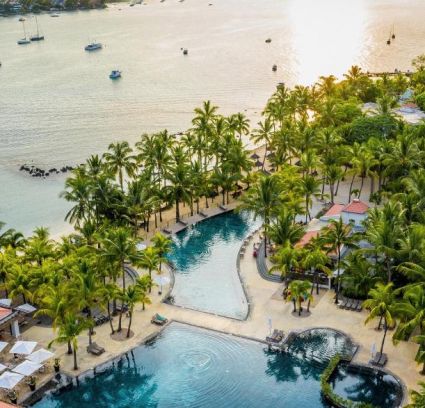MAURICIA BEACHCOMBER RESORT & SPA
