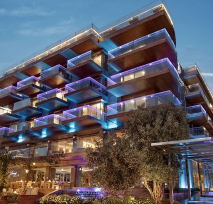 DOUBLE TREE BY HILTON KUSADASI